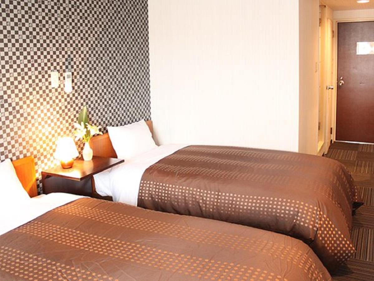 Hotel Livemax Budget Tokyo Hamura Ekimae Екстер'єр фото